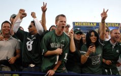 Michigan-State-Spartans-fans.jpg